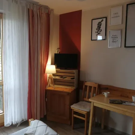 Privatunterkunft Pokoje Pod Lubaniem Krościenko