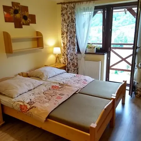 Pokoje Pod Lubaniem Privatunterkunft